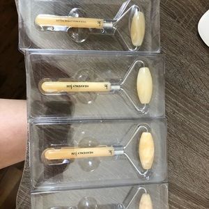 heavenly luxe face and neck citrine roller